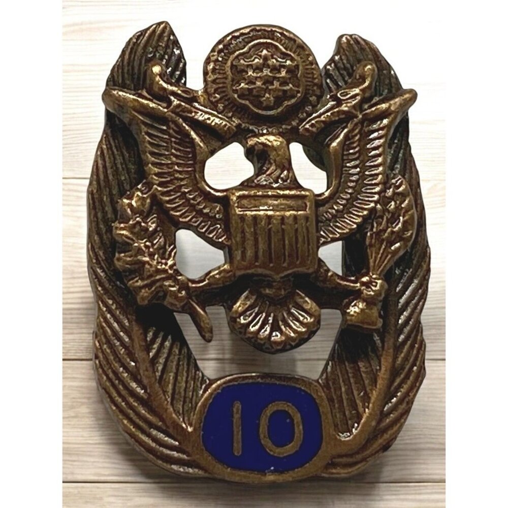Vintage US Army Civilian Pin 10 Years of Service Eagle Military Lapel Hat